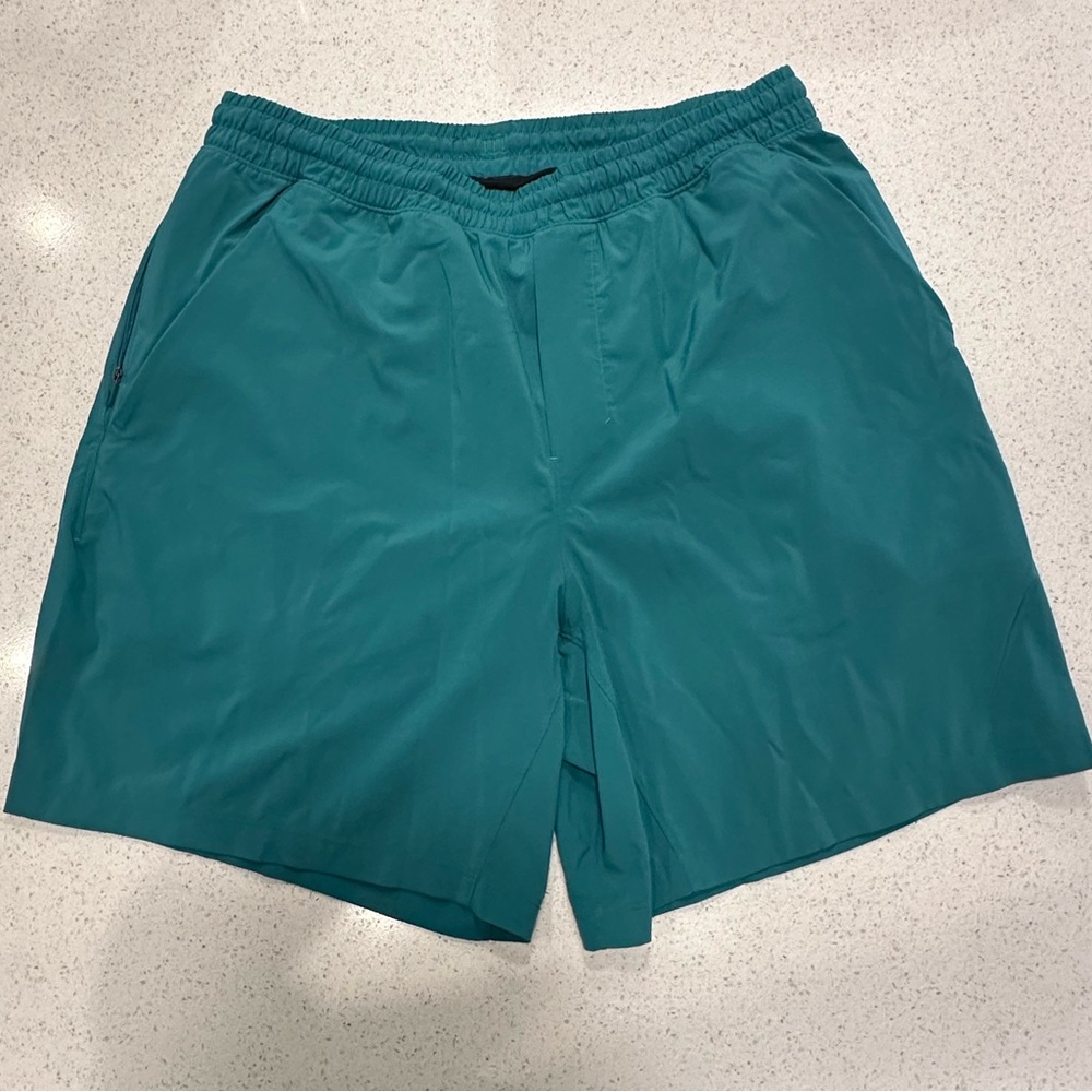 Lululemon Pace Braker 7” (Lined) - Large